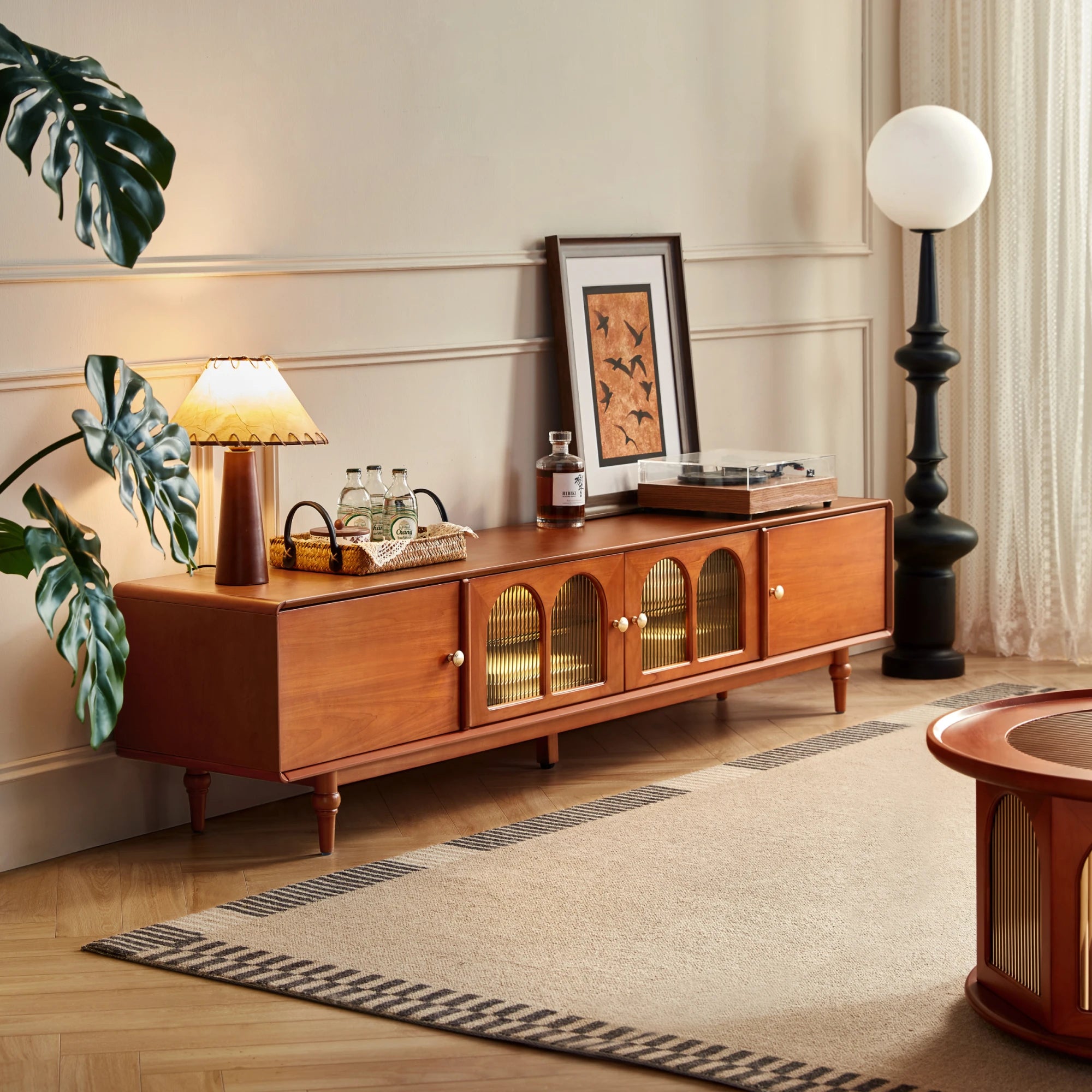 Linspire Gaenor Entertainment Unit
