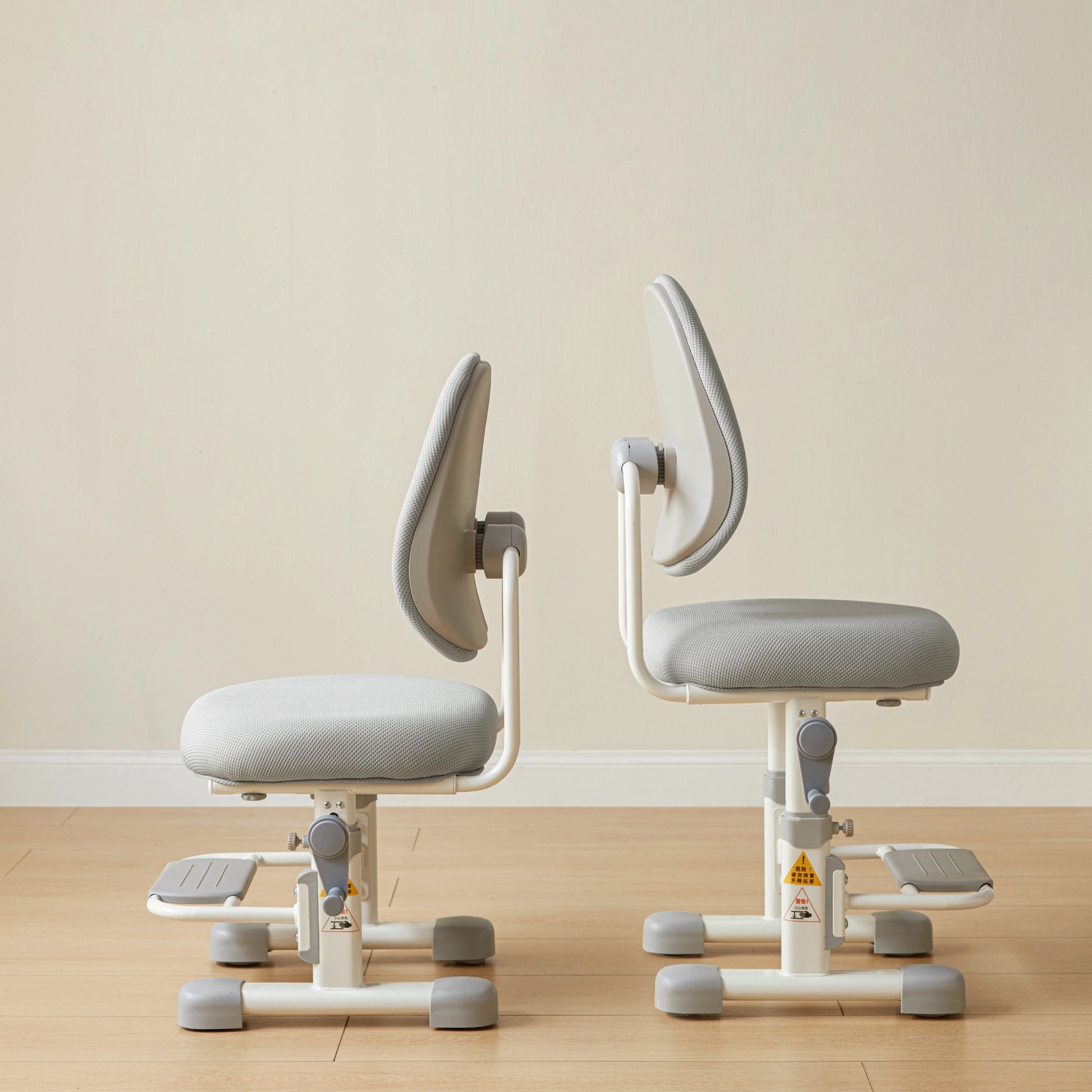 Linspire Lark Kids Study Chair